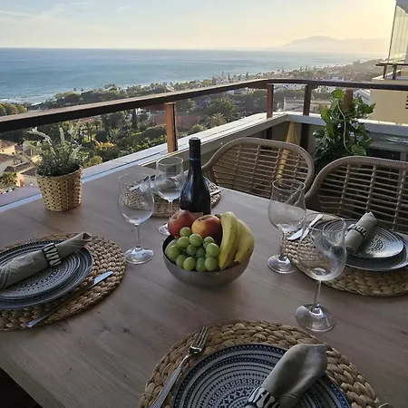 Del Mar Marbella, Luxury Lejlighed *