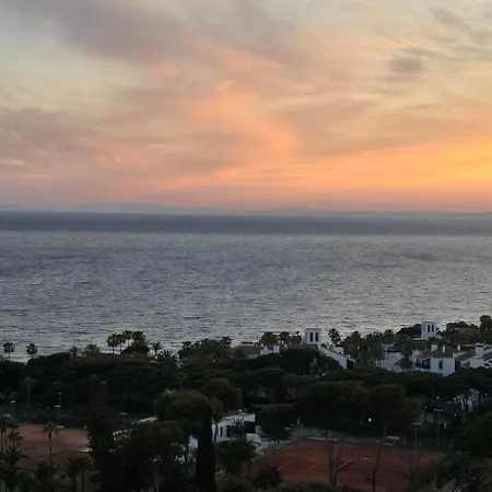 Del Mar Marbella, Luxury *